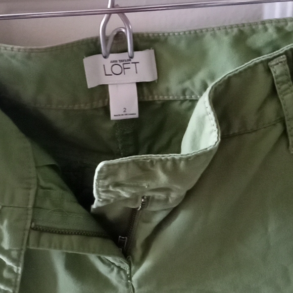 Shorts - Picture 3 of 3